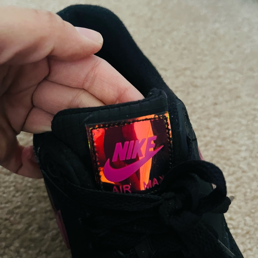 NIKE Air Max 1SE Jelly Jewel. Black/ Iridescent - Picture 4 of 11